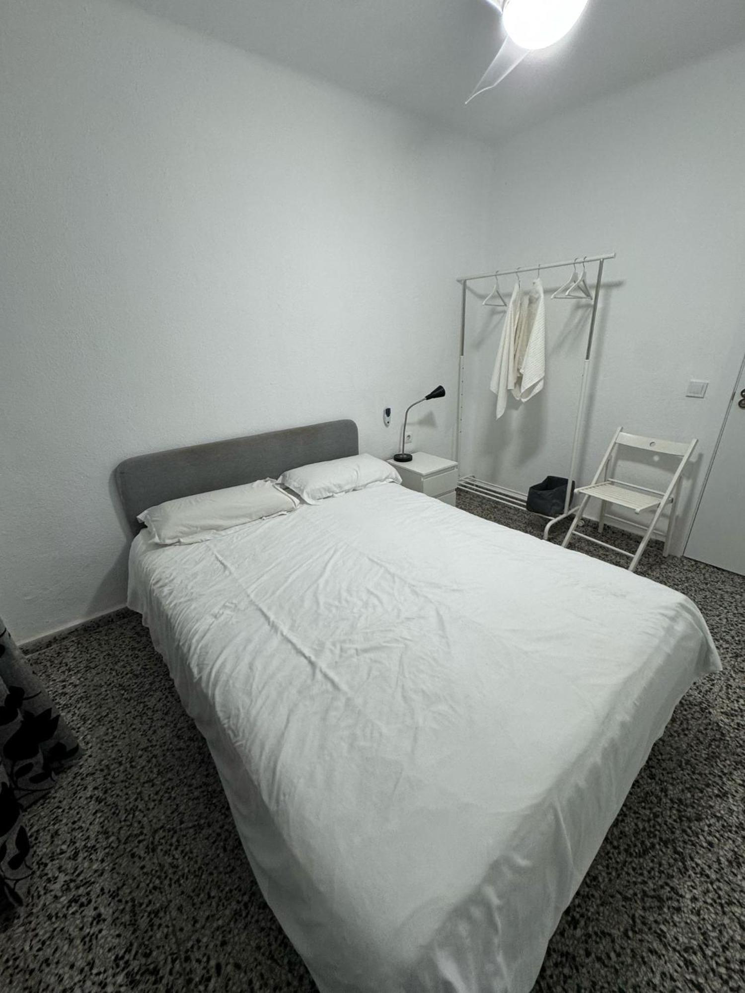 Apartamento De Habitaciones Privadas En El Centro De Málaga Dış mekan fotoğraf